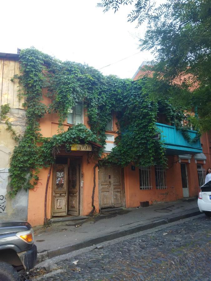 El Hostal Тбилиси Экстерьер фото