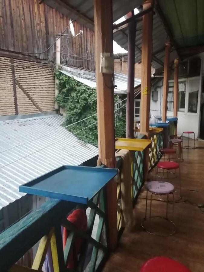 El Hostal Тбилиси Экстерьер фото